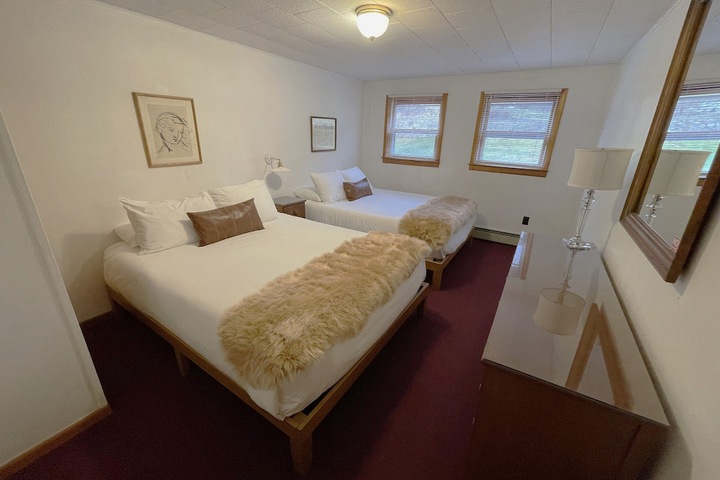 Room 40 of 53