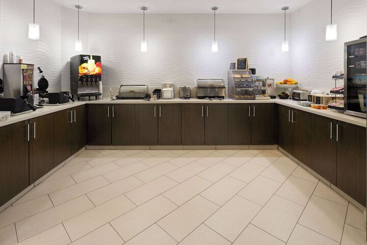 La Quinta Inn & Suites by Wyndham Kokomo
