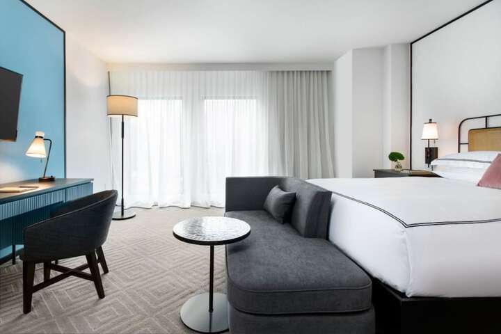 Room 41 of 150