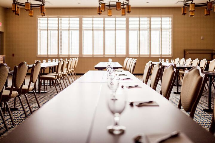 Dining 106 of 215