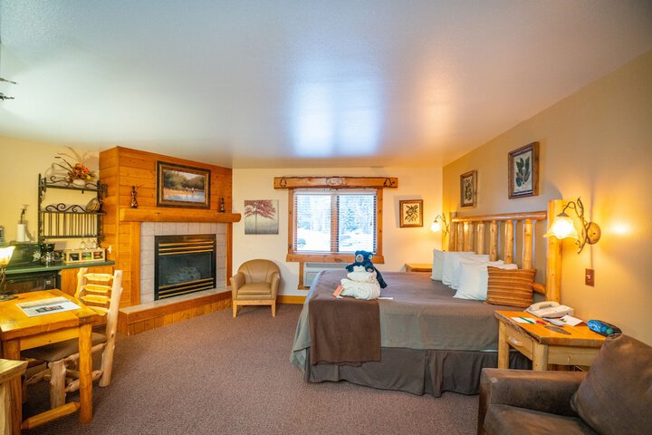 Room 48 of 106