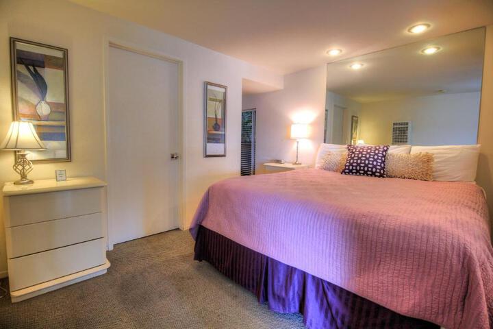 Baywood Inn Bed & Breakfast