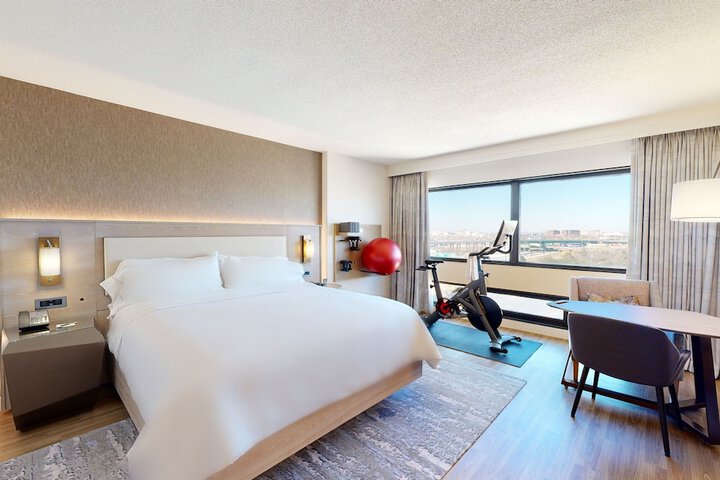 Room 20 of 80