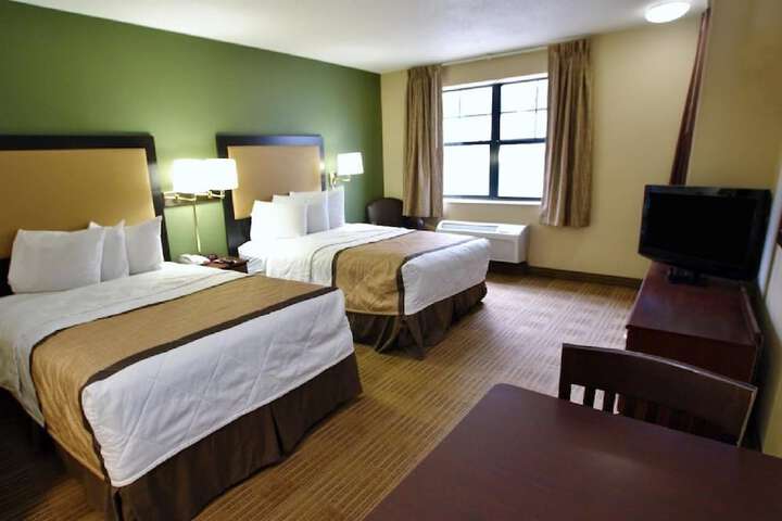 Studio 6 Suites Seattle Kent WA