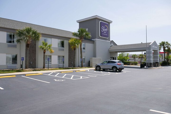 Hotel 2 of 34