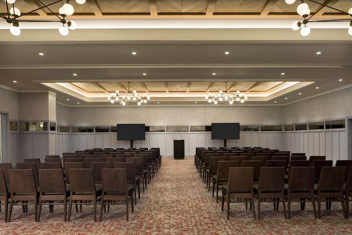 Kimpton Journeyman Hotel by IHG