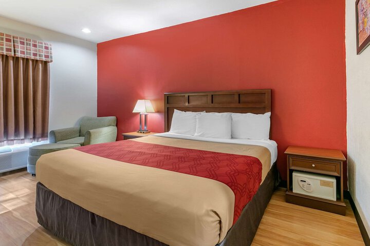 Room 16 of 23