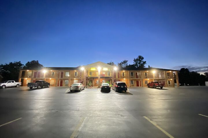 Hotel 3 of 86