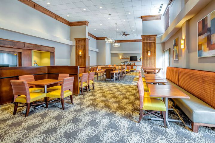 Hampton Inn Boston - Norwood