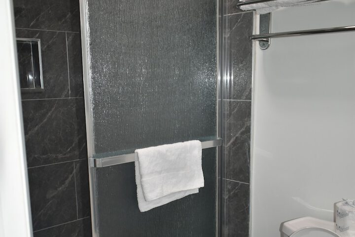 Room 46 of 141