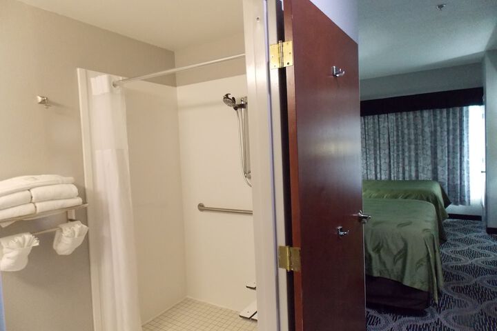 Room 18 of 45