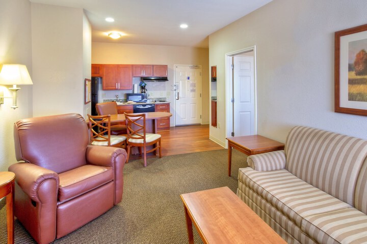 Room 16 of 29