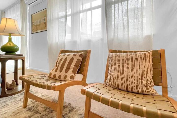 Kalo Homes - Coastal island haven