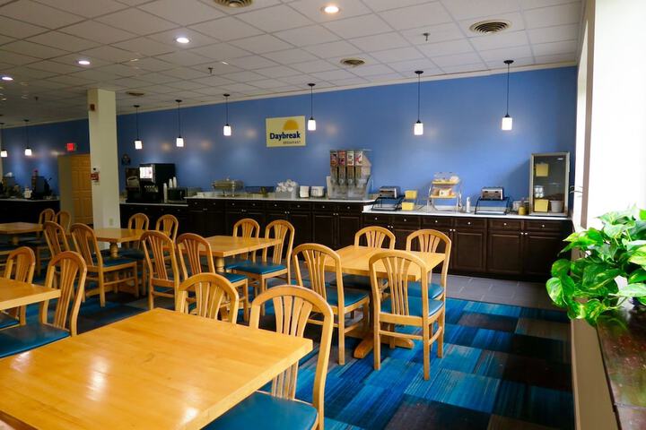 Beacon Inn and Suites