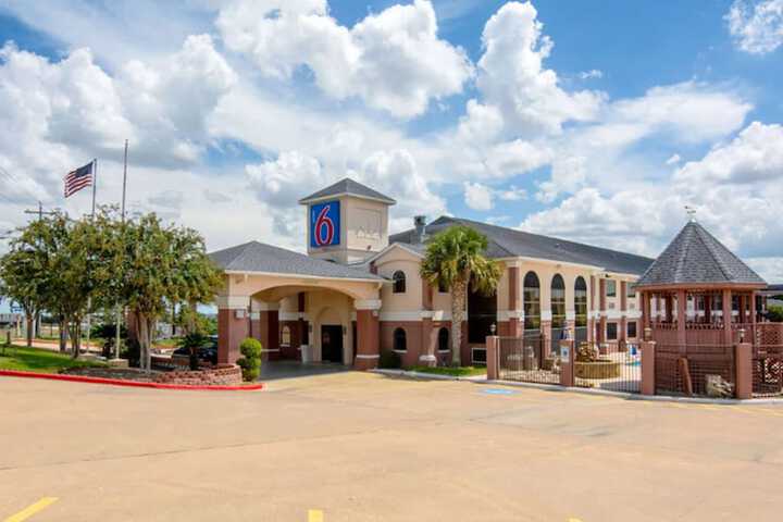 Hotel 3 of 36