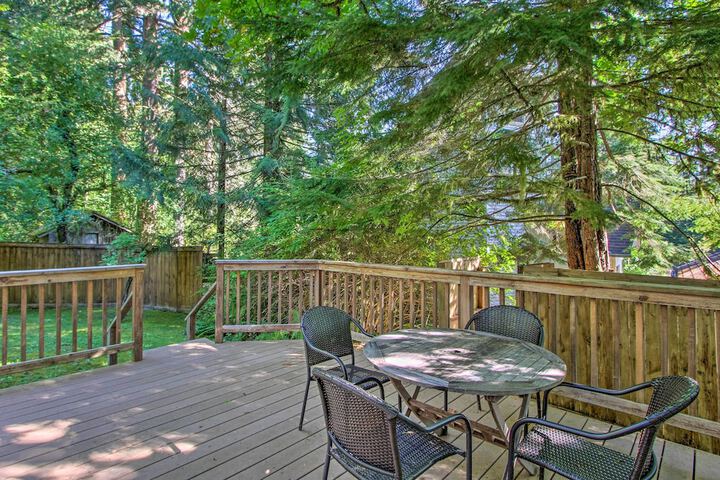 elk Hideaway: Ashford Cottage w / Hot Tub!