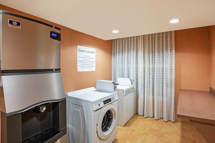 Holiday Inn Ardmore I-35 by IHG