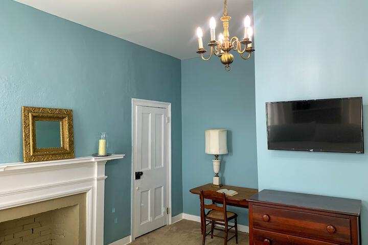Room 16 of 55