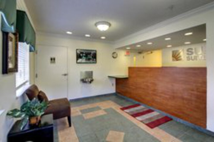 Hotel Interior 6 of 12