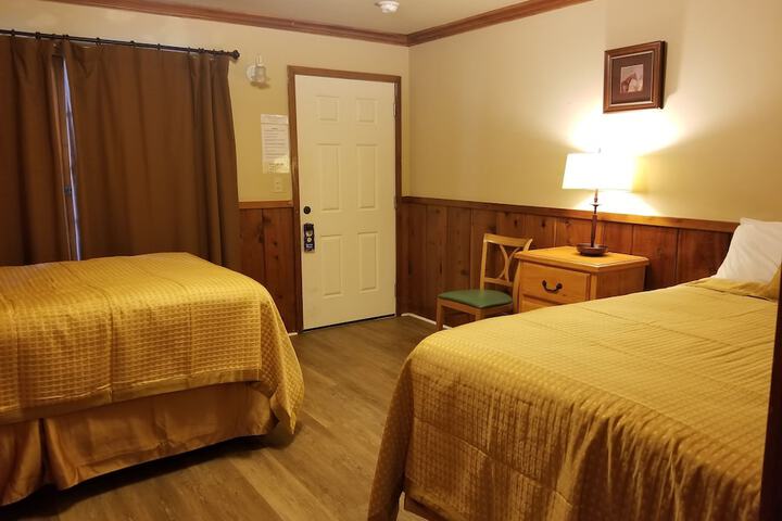 Room 103 of 137