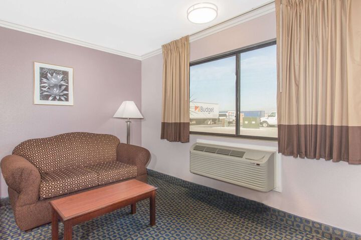 Days Inn by Wyndham Indio