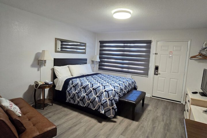 Merida Inn and Suites