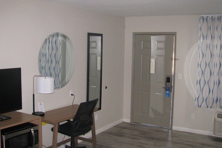 Hotel Interior 12 of 48