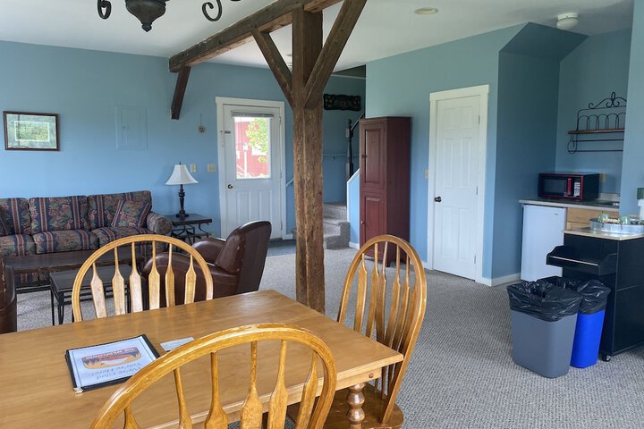 Room 176 of 294