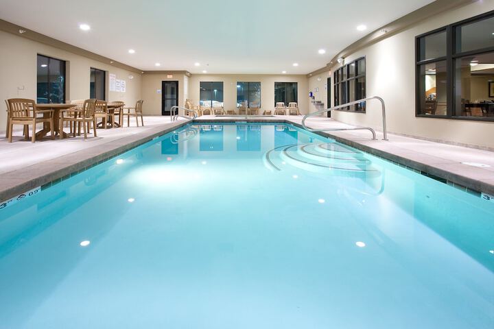Pool 4 of 40