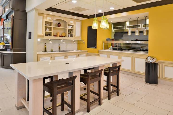 Hilton Garden Inn Indianapolis / Carmel