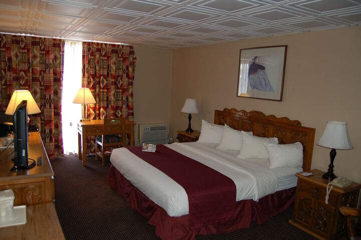Room 37 of 52