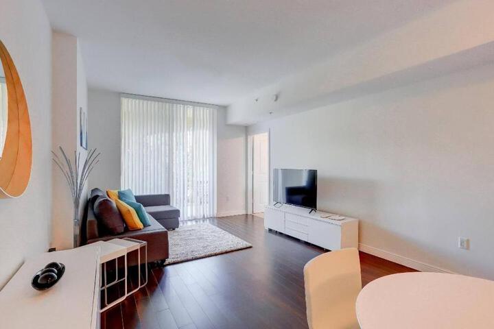 Apartment in Casa Costa condo!Beach pass included