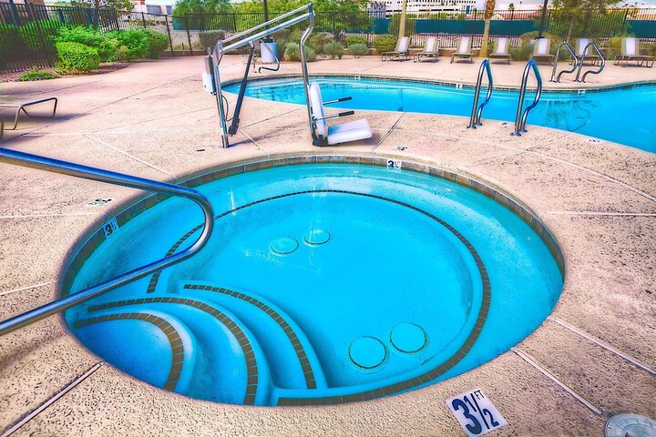 Pool 7 of 44