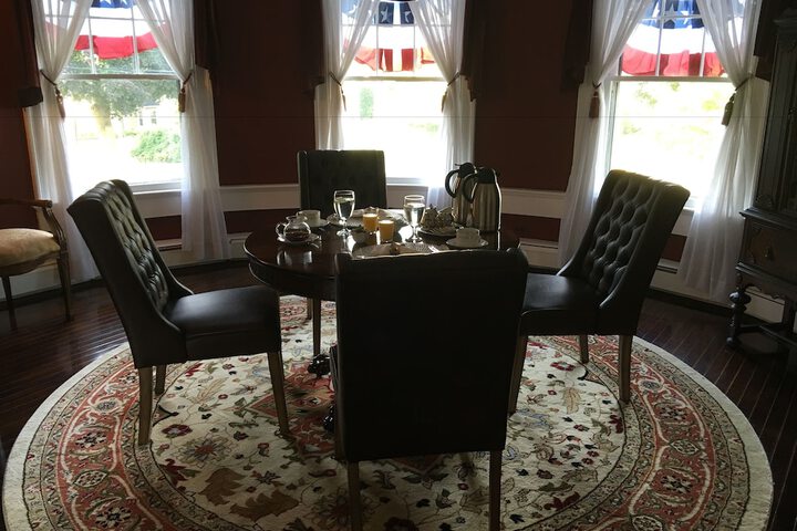 Breakfast/Coffee Service 37 of 43