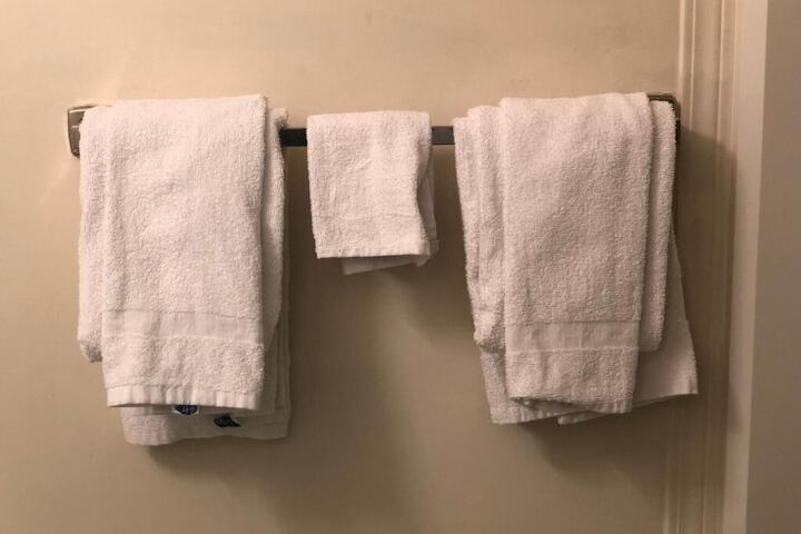 Room 21 of 40