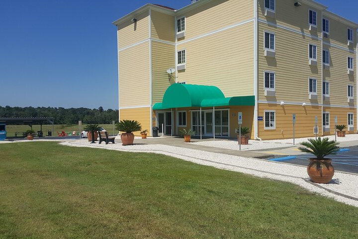 Hotel 5 of 35