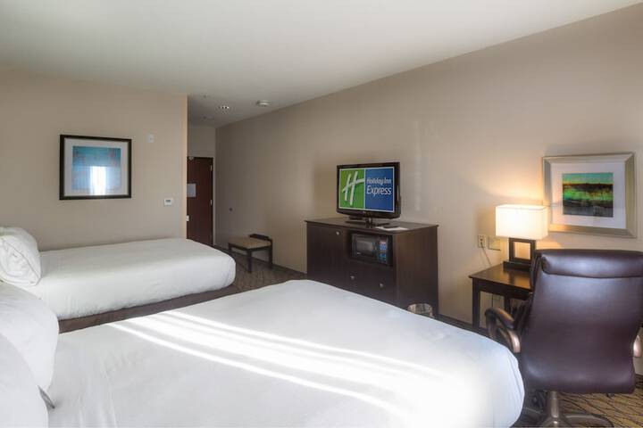 Room 25 of 46