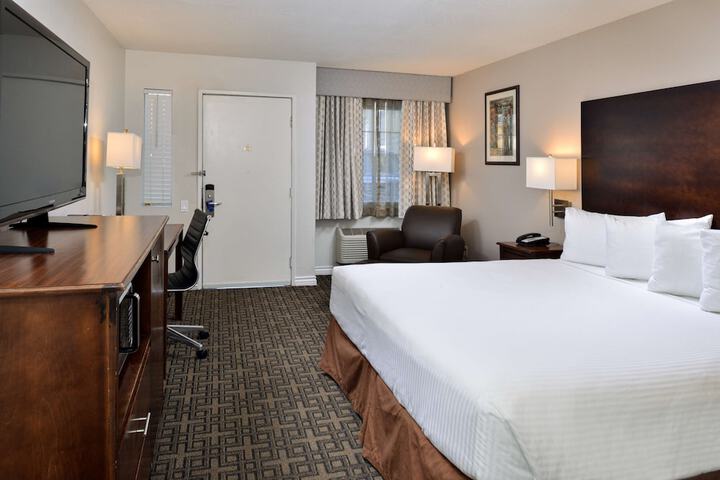 Room 20 of 46