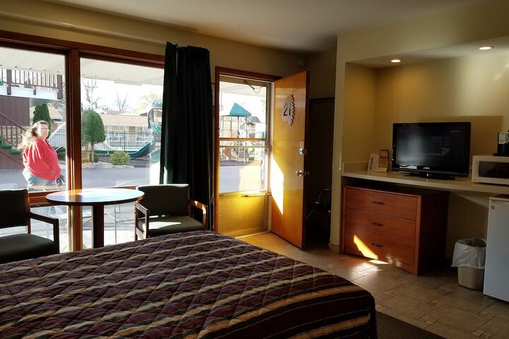 Room 74 of 120