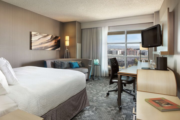 Sonesta Emeryville - San Francisco Bay Bridge