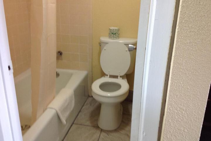 Executive Inn