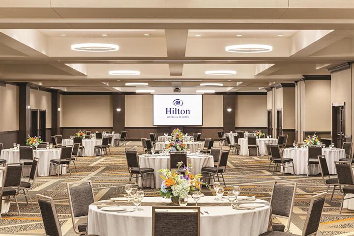 Hilton Knoxville Airport