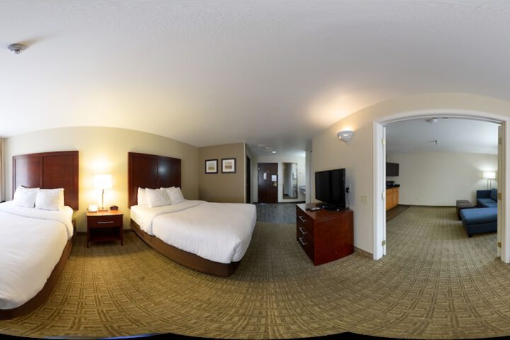 Room 97 of 132