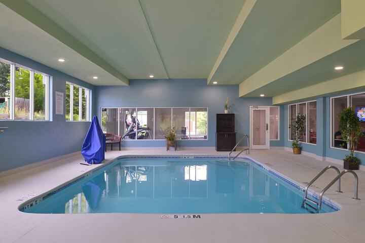Pool 18 of 62