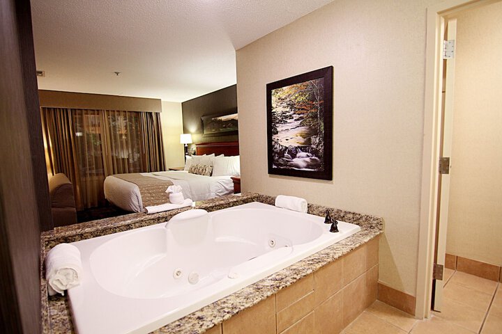 Room 30 of 41