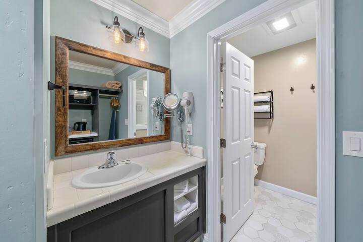 Cambria Pines Lodge