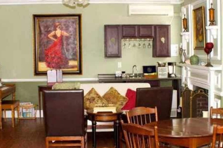 Carisbrooke Inn