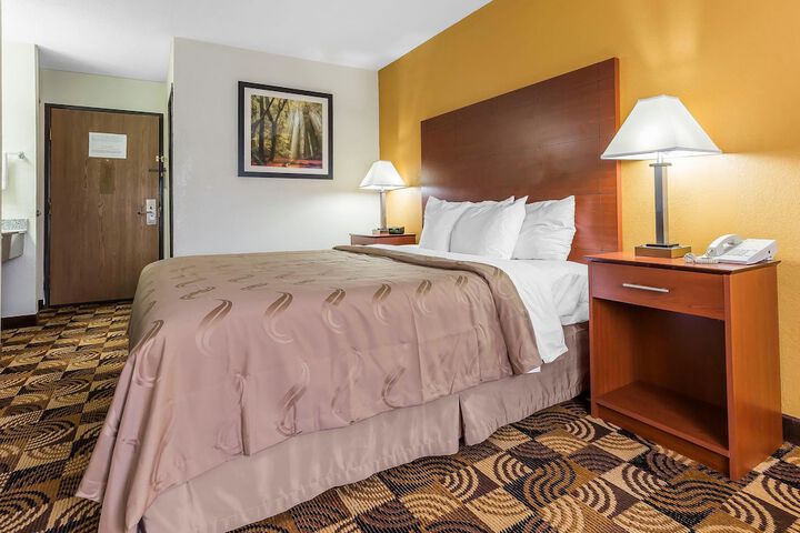 Room 21 of 29