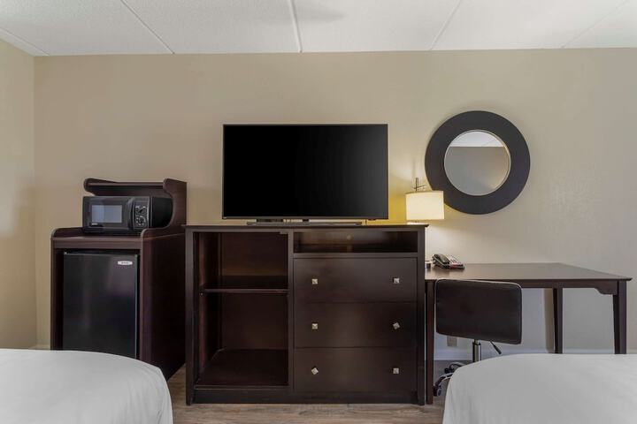 Room 19 of 31