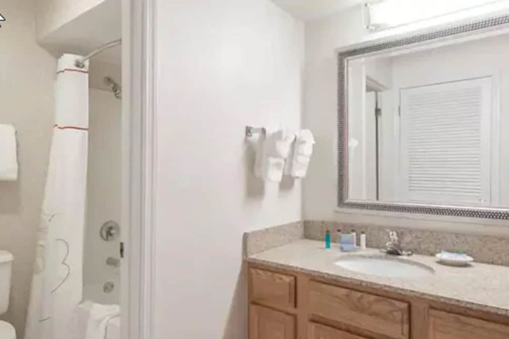 Room 7 of 7